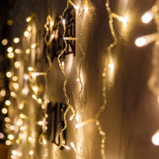 Светодиодная гирлянда занавес теплый белый 1,5*1м IP20 200-001-foto8