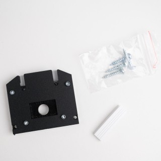 135131 NT21 042 черный Заглушка торцевая для арт 135129 FLUM-foto2